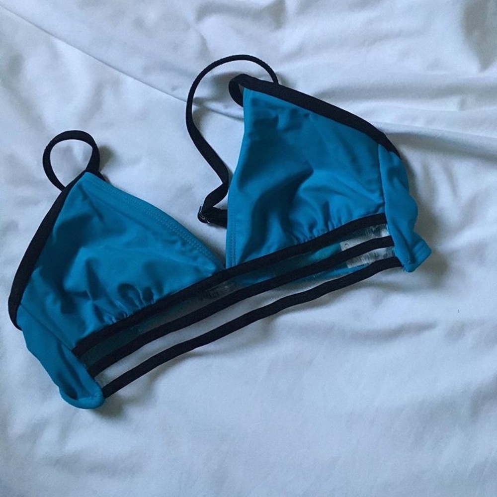 bikini top